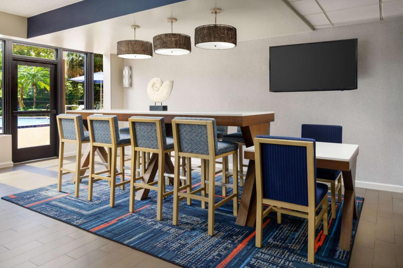 Hampton Inn Ft. Lauderdale-Cypress Creek Fort Lauderdale Exterior foto